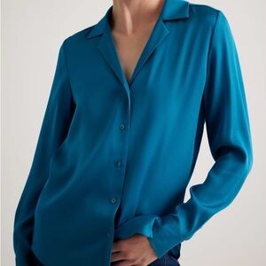 Quince Washable Stretch Silk Notch Collar Blouse Celestial BLue Button-Up  M